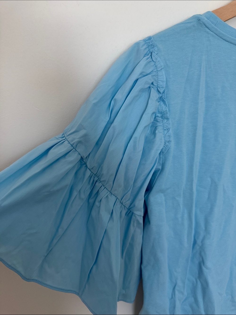 Bailey 44 Light Blue Puff Sleeve Sz L Top - Picture 5 of 5
